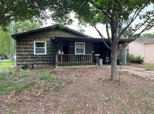 1211 N Park St, Wellington, KS 67152