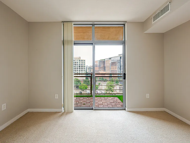 475 K St NW #809 — Photo 15