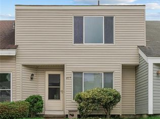 417 Falling Ln, Virginia Beach, VA 23454