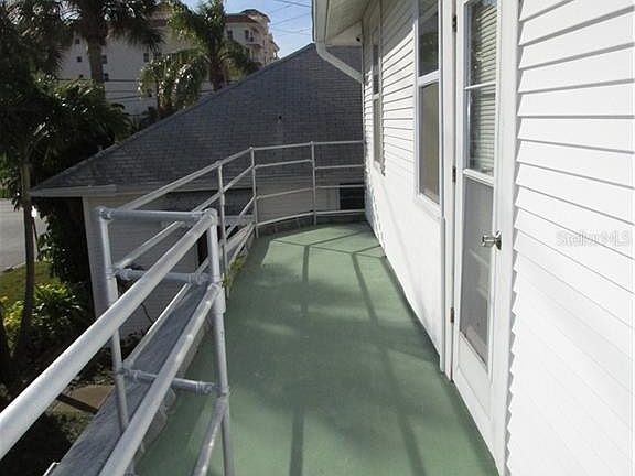 3rd image of 675 Mandalay Ave