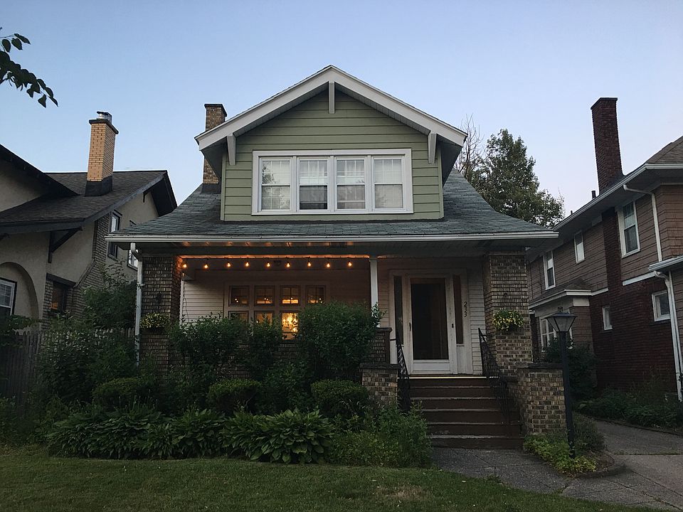 1st image of 233 Sterling Ave
