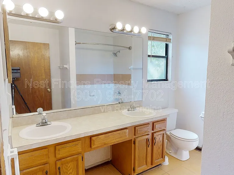 1607 Beverly Bay Ct — Photo 19