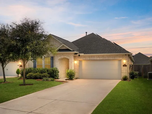 8315 Divot Trace, Fulshear, TX 77441