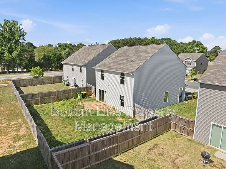 608 Frosty Way — Photo 18