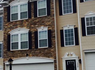 3008 Canterbury Dr, Imperial, PA