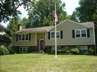 24 Colony Rd, Canton, CT 06019