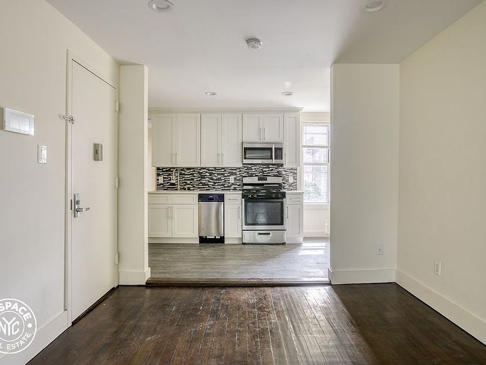 1st image of 3067 49th St APT 1N