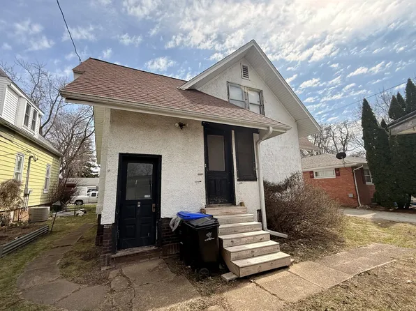 1007 Low St, Bloomington, IL 61701