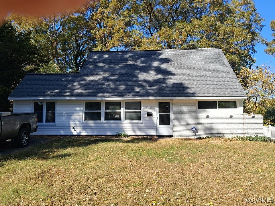 1st image of 2400 Boyle Ave