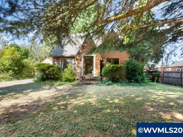 1887 Park Ave NE, Salem, OR 97301