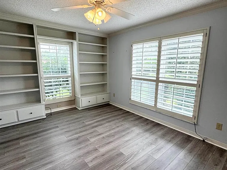 3019 Keats Dr — Photo 5