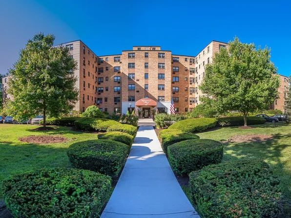 346 E Lancaster Ave APT 314, Wynnewood, PA 19096