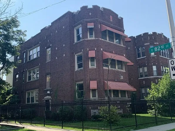 (undisclosed Address), Chicago, IL 60619