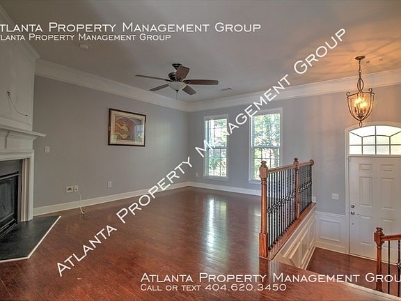 4th image of 2549 Speer Ct SE