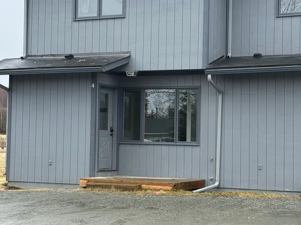 39034 Strawberry Ct APT 4, Kenai, AK 99611