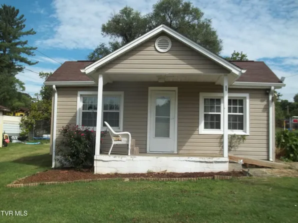 544 Beech St, Mt Carmel, TN 37645