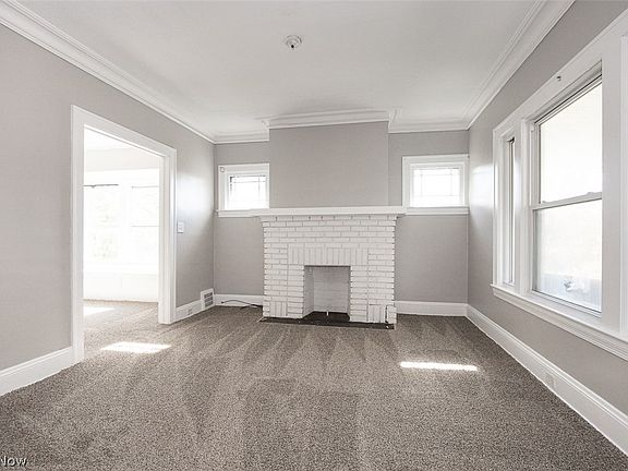 5th image of 3247 E 117th St