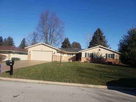 3rd image of 5802 Weymouth Dr