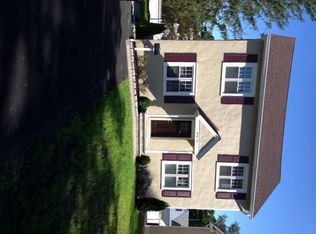 21 E Oxford St #2, Valhalla, NY 10595