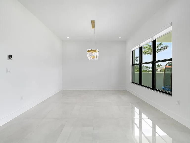 8561 Crystal Downs Ave — Photo 18