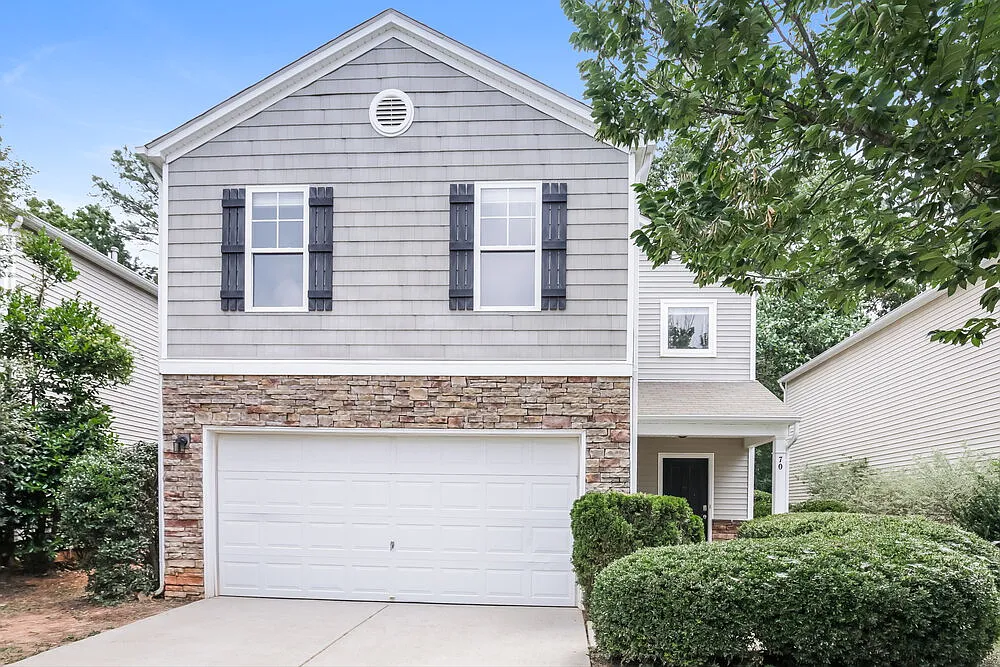 3 bed, 2.5 bath, 1674 sqft, $1,765 — Photo 1