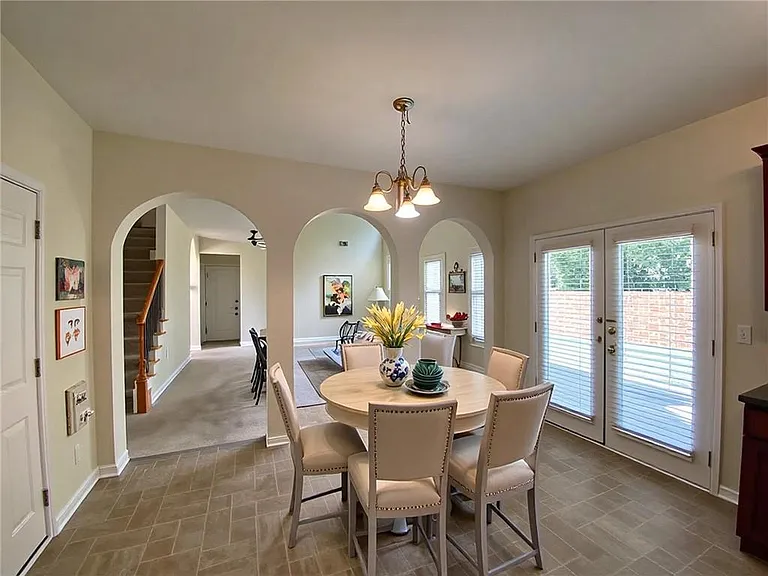 2146 Peach Shoals Cir — Photo 23