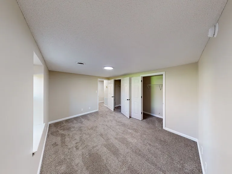 510 Hietts Ln #C — Photo 12