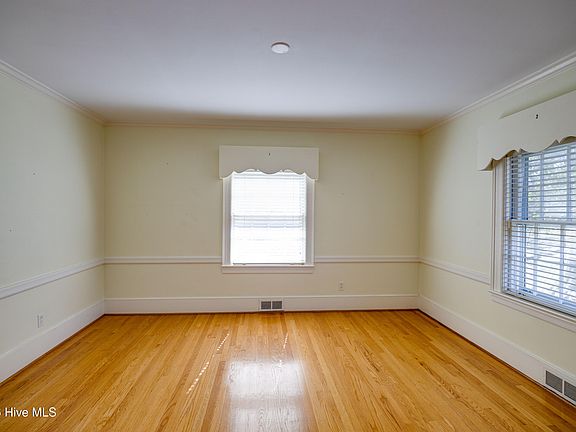 5th image of 120 W 12th Street