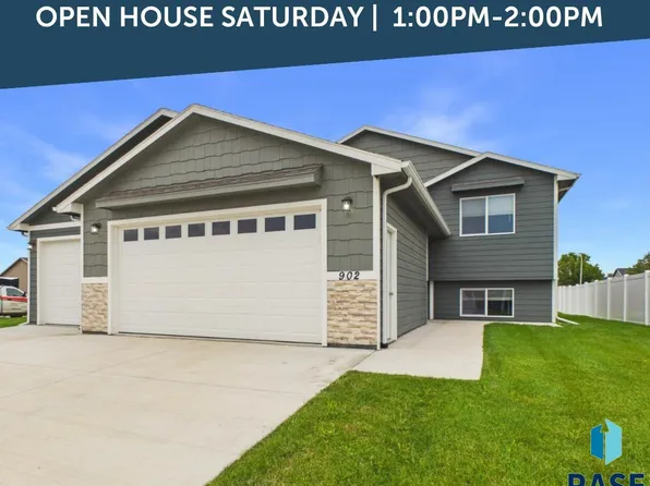 902 Birch St, Harrisburg, SD 57032
