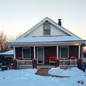2106 Lackland Rd, Saint Louis, MO, 63114