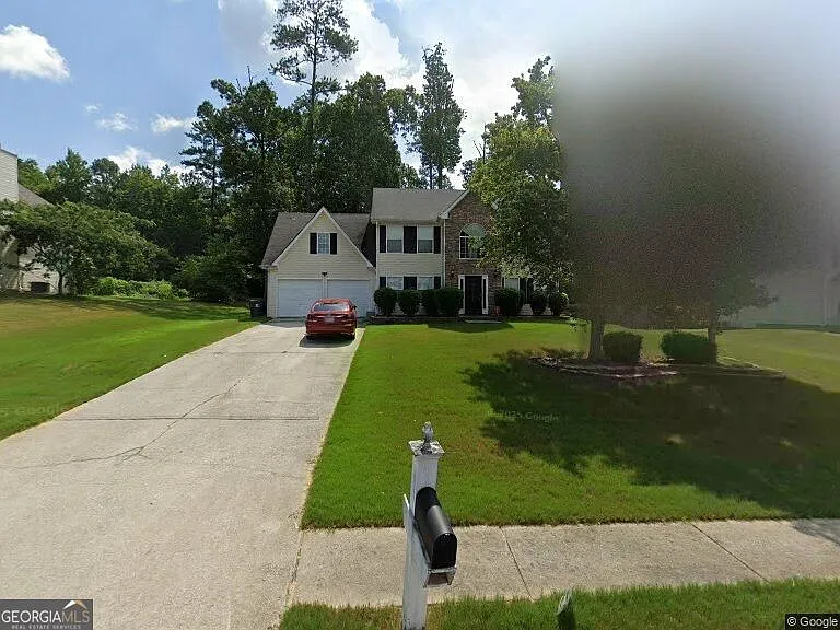 9376 Carnes Crossing Cir — Photo 1