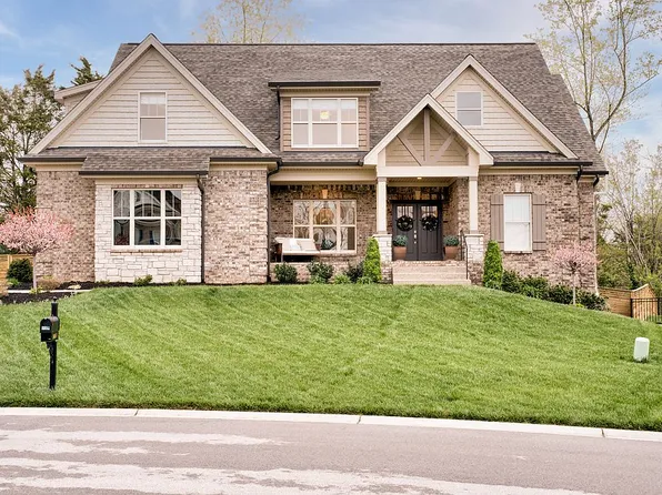 1405 Willow Pointe Ct, Louisville, KY 40299