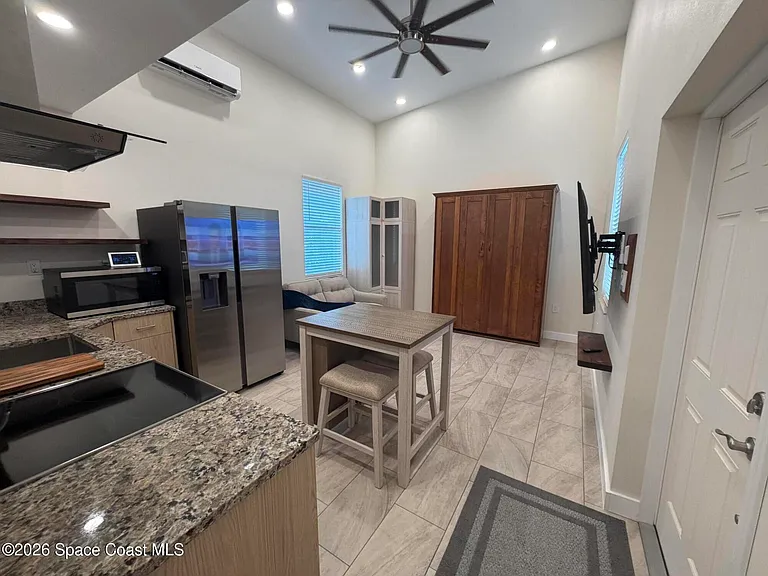 433 Crystalmist Rd NW — Photo 5