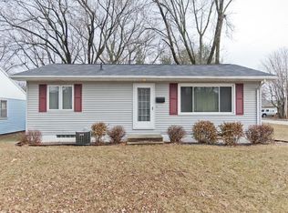 1111 24th St, Marion, IA 52302