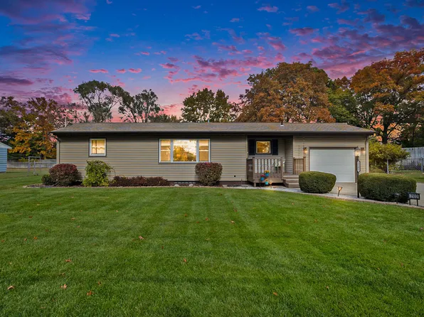 2102 Emens Dr, Muskegon, MI 49444