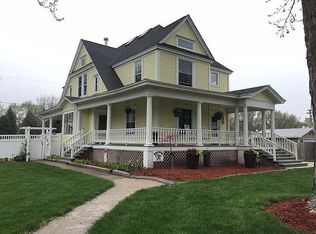 608 I St, Central City, NE 68826