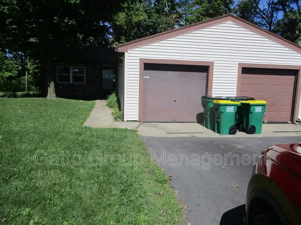 14745 Hillcrest Ave, Middlefield, OH 44062