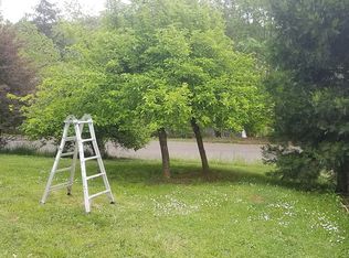 E St, Elkton, OR 97436