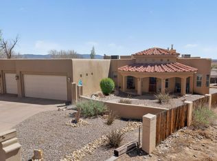 1521 Valley View Dr SW, Los Lunas, NM 87031