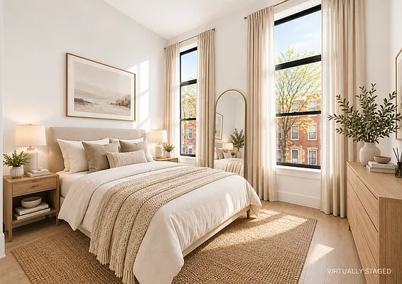 Bedroom, photo 1