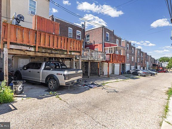 3rd image of 5635 Diamond St