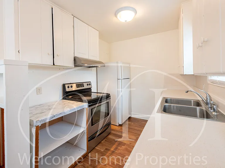 1432 Bonsella St — Photo 4