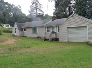 2361 Airway St NE, Grand Rapids, MI