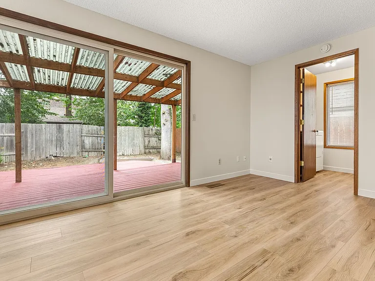 20329 SW Rock Ct — Photo 14