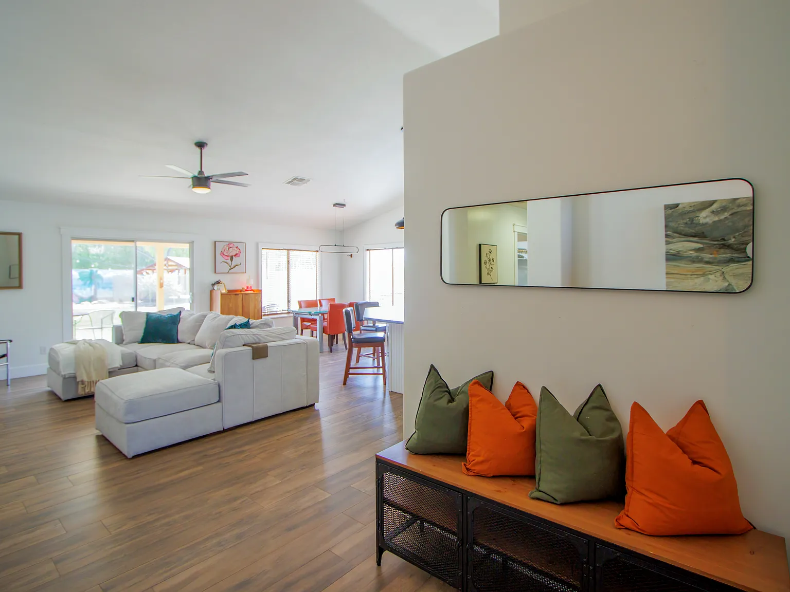 363 W Baylor Ln — Photo 1