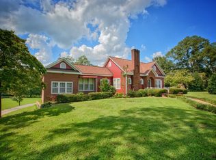 461 E College St, Bowdon, GA 30108