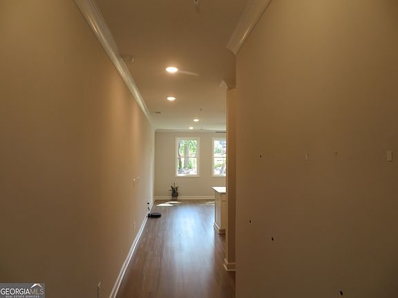 3rd image of 1608 Ruskin Way