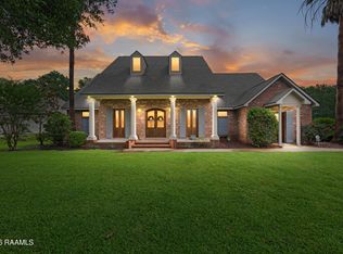 2073 Main Hwy, Arnaudville, LA 70512