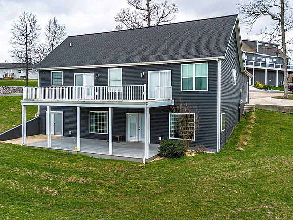 2nd image of 368 Sherwood Dr