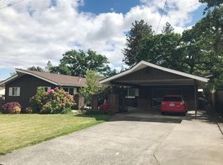 725 NW Savage St, Grants Pass, OR 97526